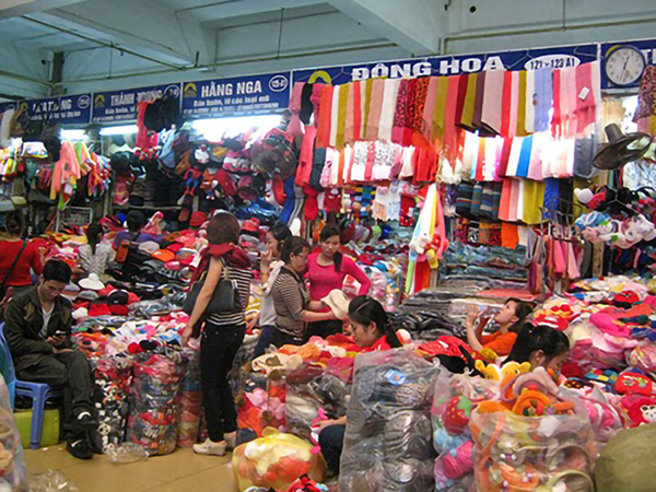 Cách tìm nguồn sỉ quần áo Quảng Châu tại TPHCM tại Chợ Tân Bình
